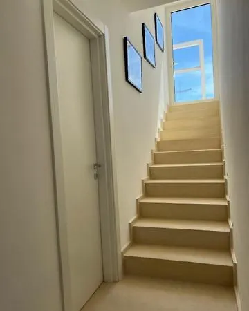 Terrazza In Centro بيت للعطل *